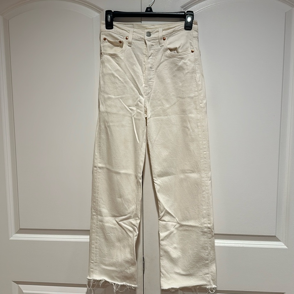 Levi's Cream Straight Leg Jeans